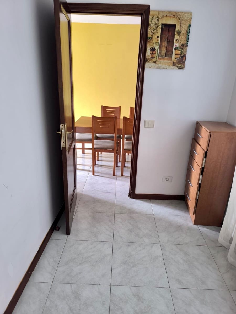 3 bedroom Flat for rent in Los Realejos - € 950 (Ref: 9700458)
