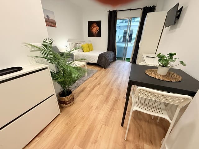 Estudio en Puerto de la Cruz en alquiler - 830 € (Ref: 9700459)