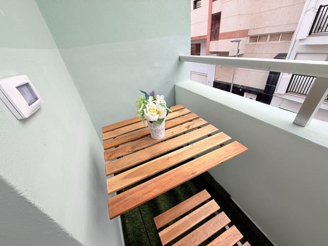 Estudio en Puerto de la Cruz en alquiler - 830 € (Ref: 9700459)