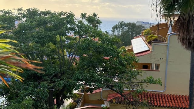 1 makuuhuone Huoneisto myytävänä paikassa Puerto de la Cruz mukana uima-altaan 
autotalli - 335 000 € (Ref: 9704546)