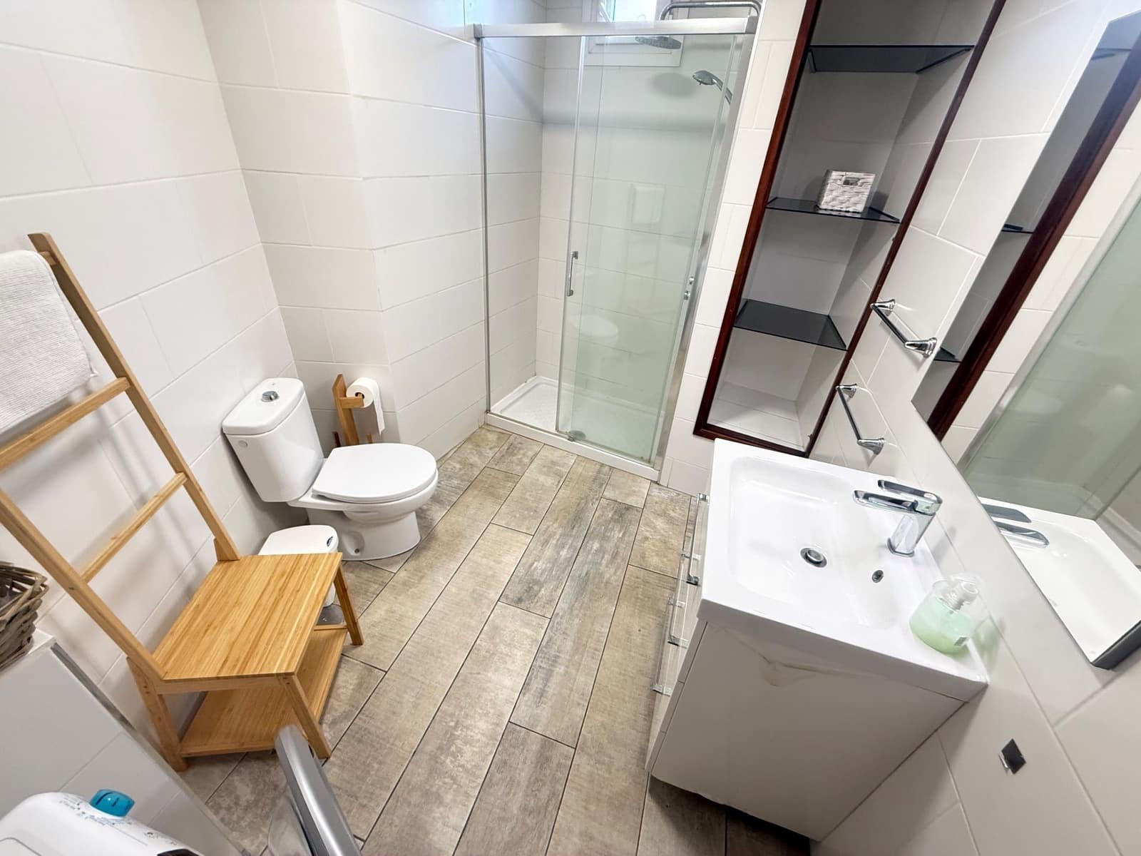 2 bedroom Apartment for rent in Puerto de la Cruz - € 1,300 (Ref: 9726366)