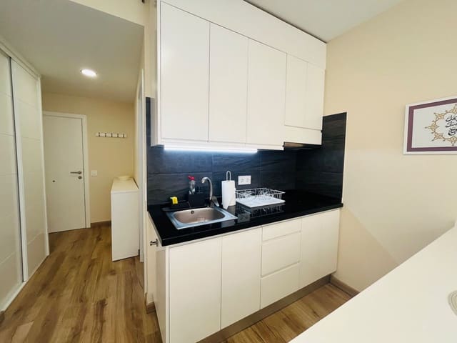 Studio à louer à Puerto de la Cruz avec piscine - 850 € (Ref: 9726367)
