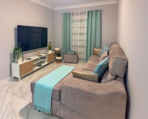 3 slaapkamer Flat te koop in Puerto de la Cruz met garage - € 240.000 (Ref: 9741503)