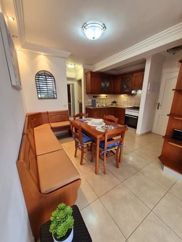 2 soveværelse Lejlighed til leje i Puerto de la Cruz - € 1.200 (Ref: 9765032)