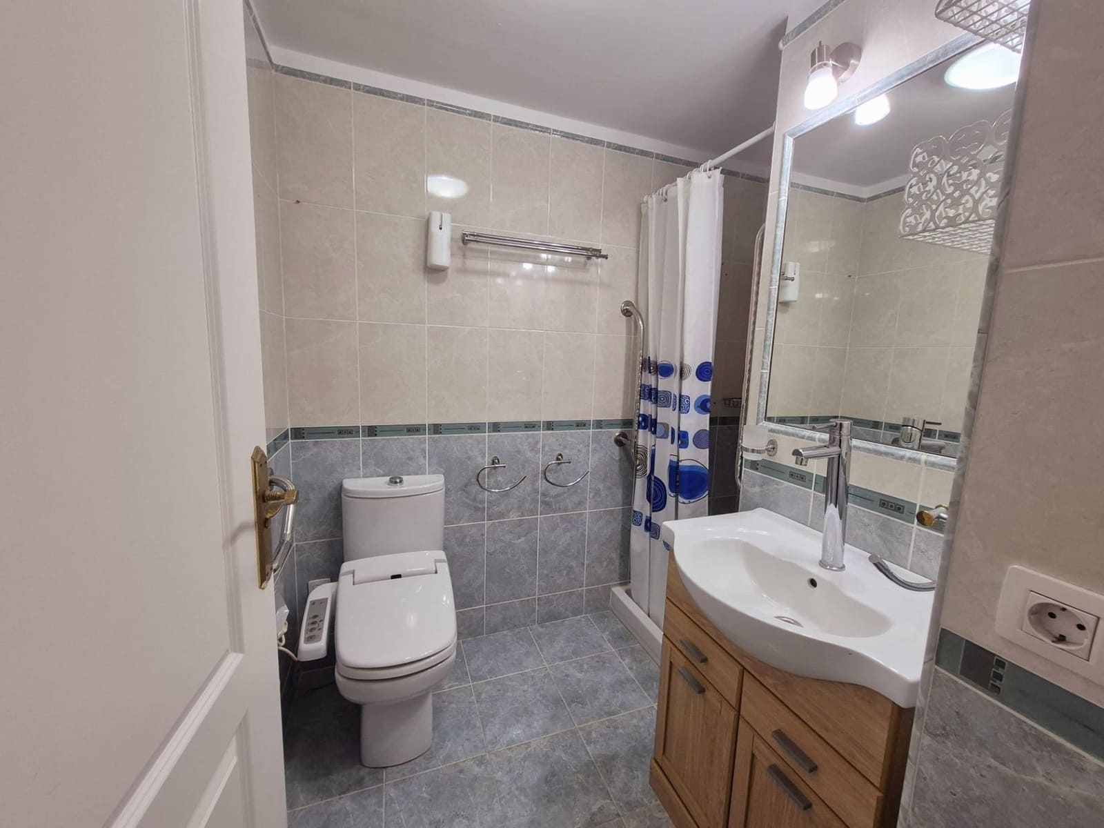 2 soveværelse Lejlighed til leje i Puerto de la Cruz - € 1.200 (Ref: 9765032)