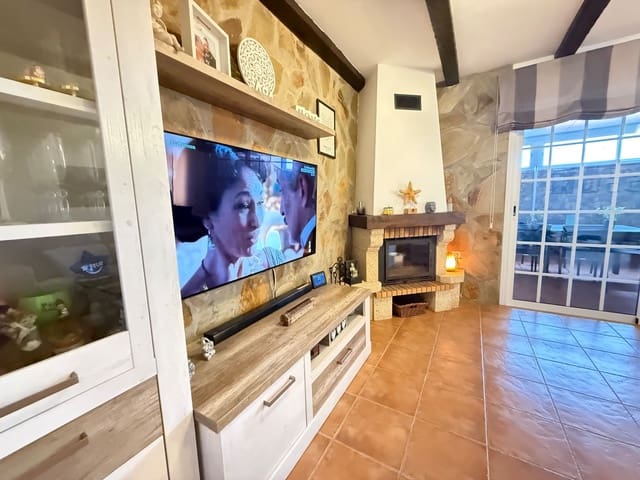 3 soverom Kjedet enebolig til salgs i La Orotava med garasje - € 269 000 (Ref: 9765034)