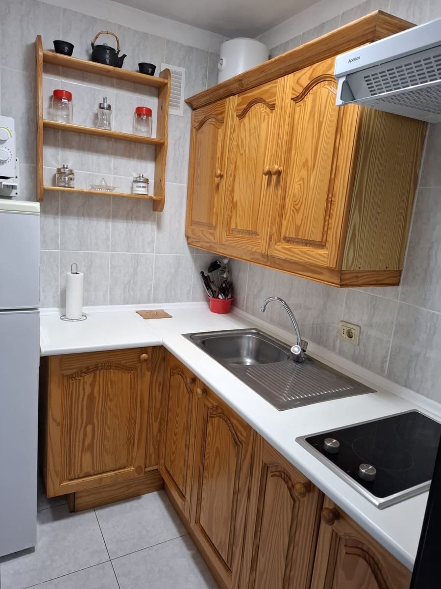 1 soverom Leilighet til leie i Puerto de la Cruz med svømmebasseng - € 875 (Ref: 9819918)