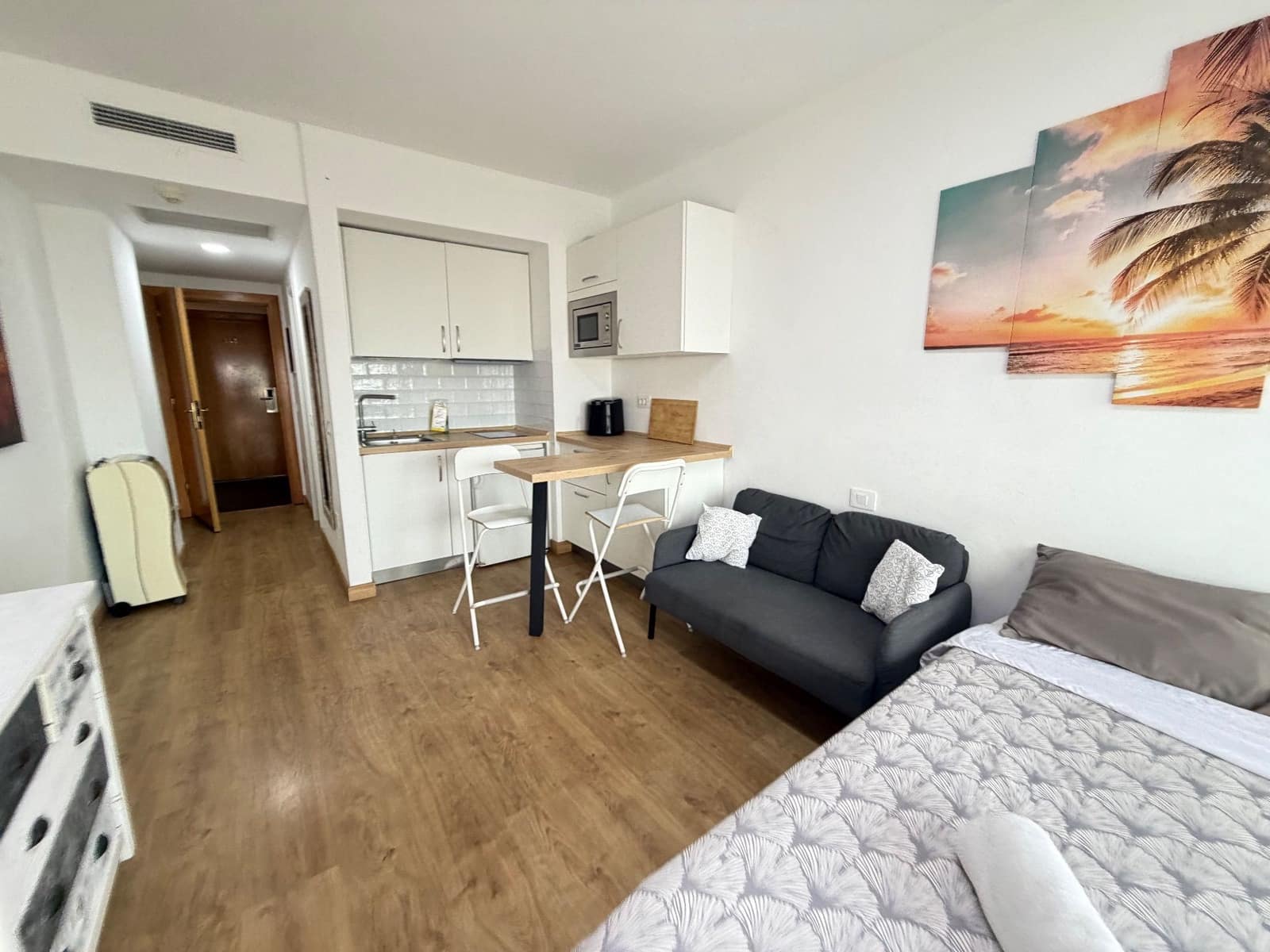 Studio for rent in Puerto de la Cruz with pool garage - € 750 (Ref: 9827065)