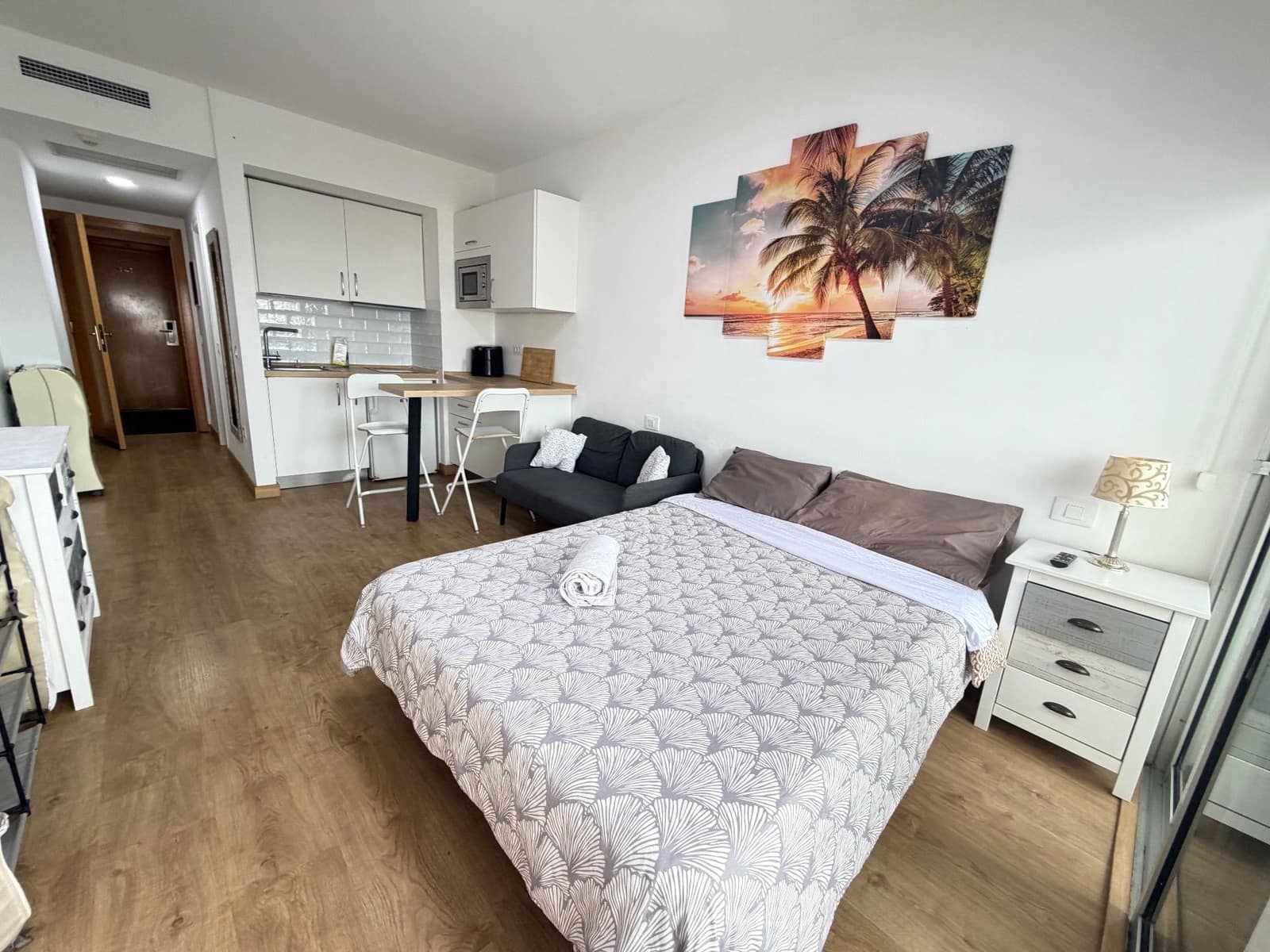 Studio for rent in Puerto de la Cruz with pool garage - € 750 (Ref: 9827065)