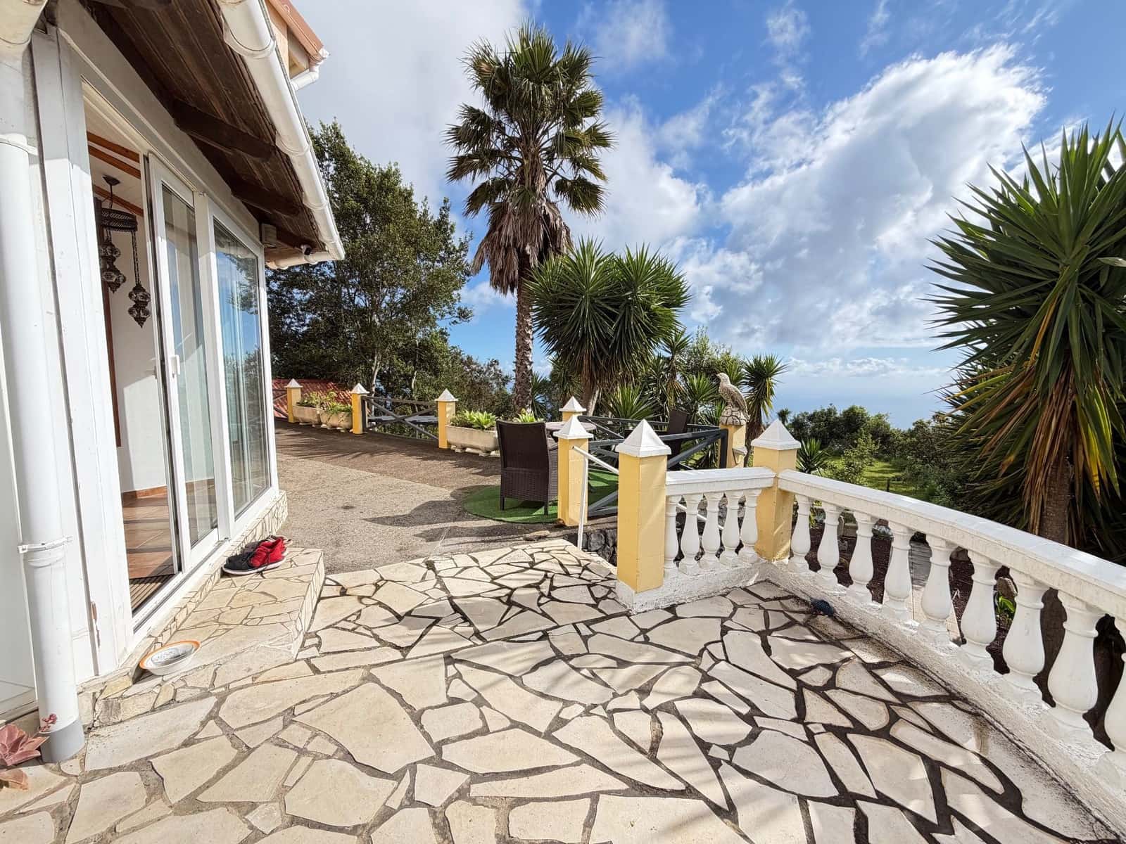 2 bedroom Villa for sale in Icod de los Vinos with garage - € 369,000 (Ref: 9840078)