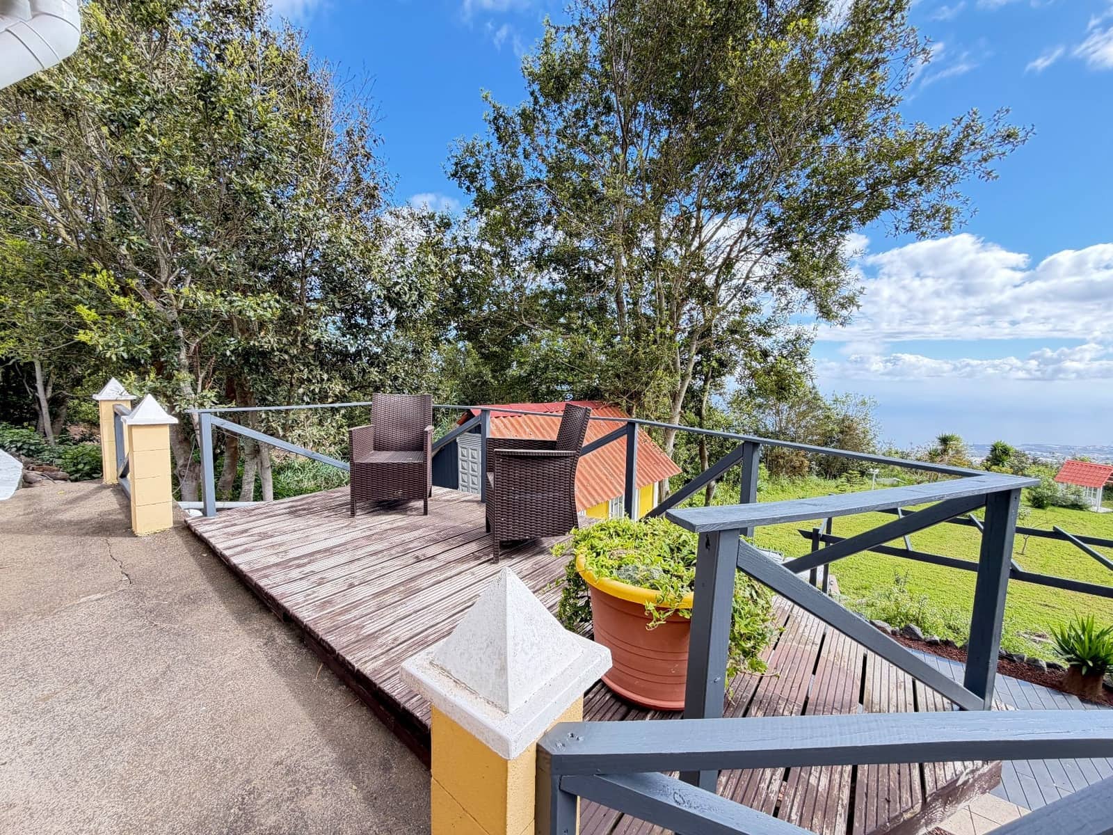 2 bedroom Villa for sale in Icod de los Vinos with garage - € 369,000 (Ref: 9840078)
