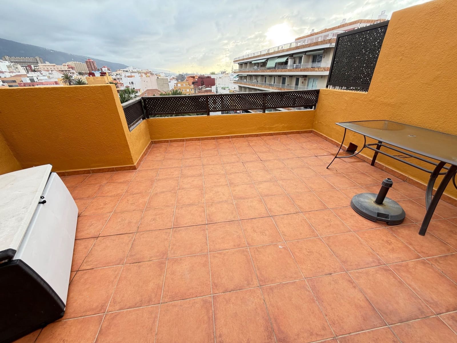 Studio for rent in Puerto de la Cruz - € 850 (Ref: 9840079)