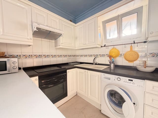 1 makuuhuone Huoneisto vuokrattavana paikassa Puerto de la Cruz mukana uima-altaan - 900 € (Ref: 9842137)