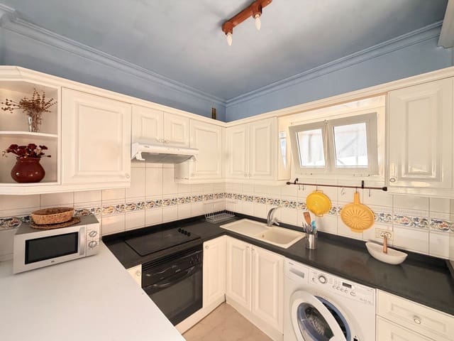 1 makuuhuone Huoneisto vuokrattavana paikassa Puerto de la Cruz mukana uima-altaan - 900 € (Ref: 9842137)