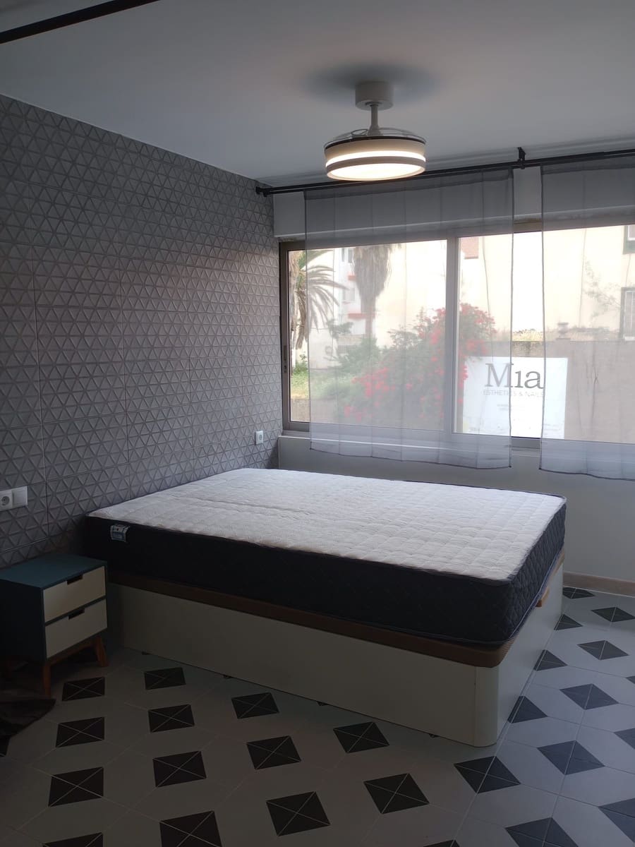 Studio for rent in Puerto de la Cruz - € 800 (Ref: 9842138)