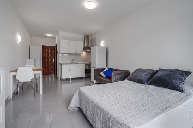 Apartamento de 2 habitaciones en Puerto de la Cruz en venta - 199.000 € (Ref: 9898885)