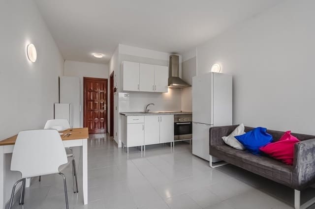Apartamento de 2 habitaciones en Puerto de la Cruz en venta - 199.000 € (Ref: 9898885)
