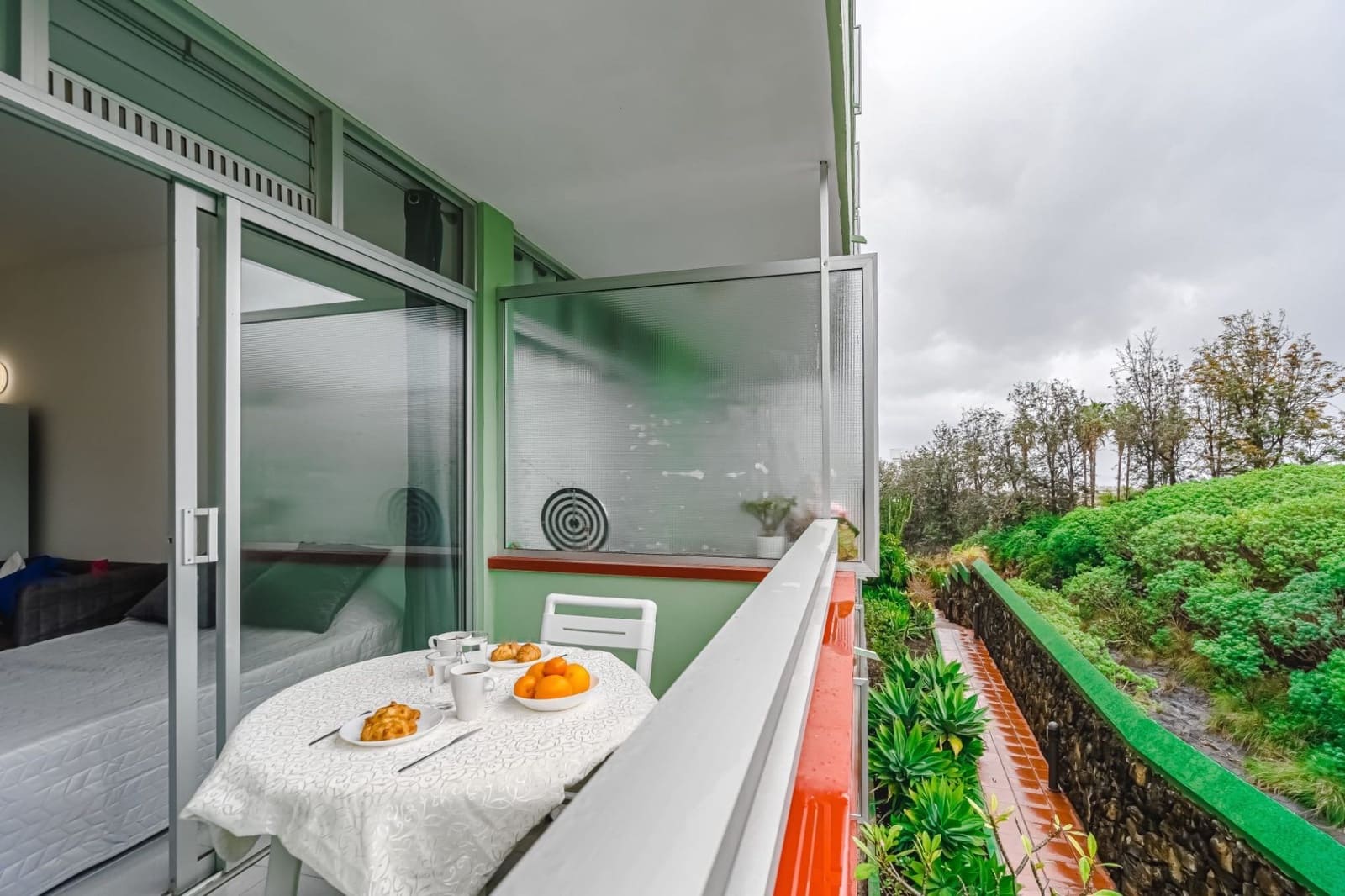 Apartamento de 2 habitaciones en Puerto de la Cruz en venta - 199.000 € (Ref: 9898885)