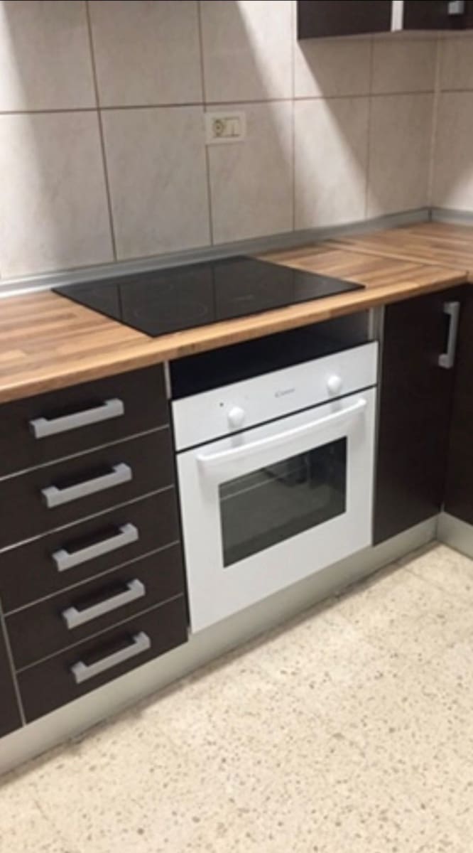 4 quarto Apartamento para arrendar em La Orotava - 950 € (Ref: 9926782)
