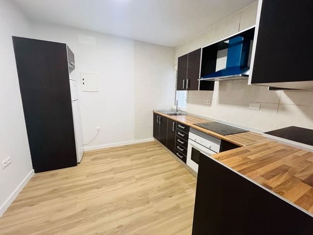 4 camera da letto Appartamento da affittare in La Orotava - 950 € (Rif: 9926782)