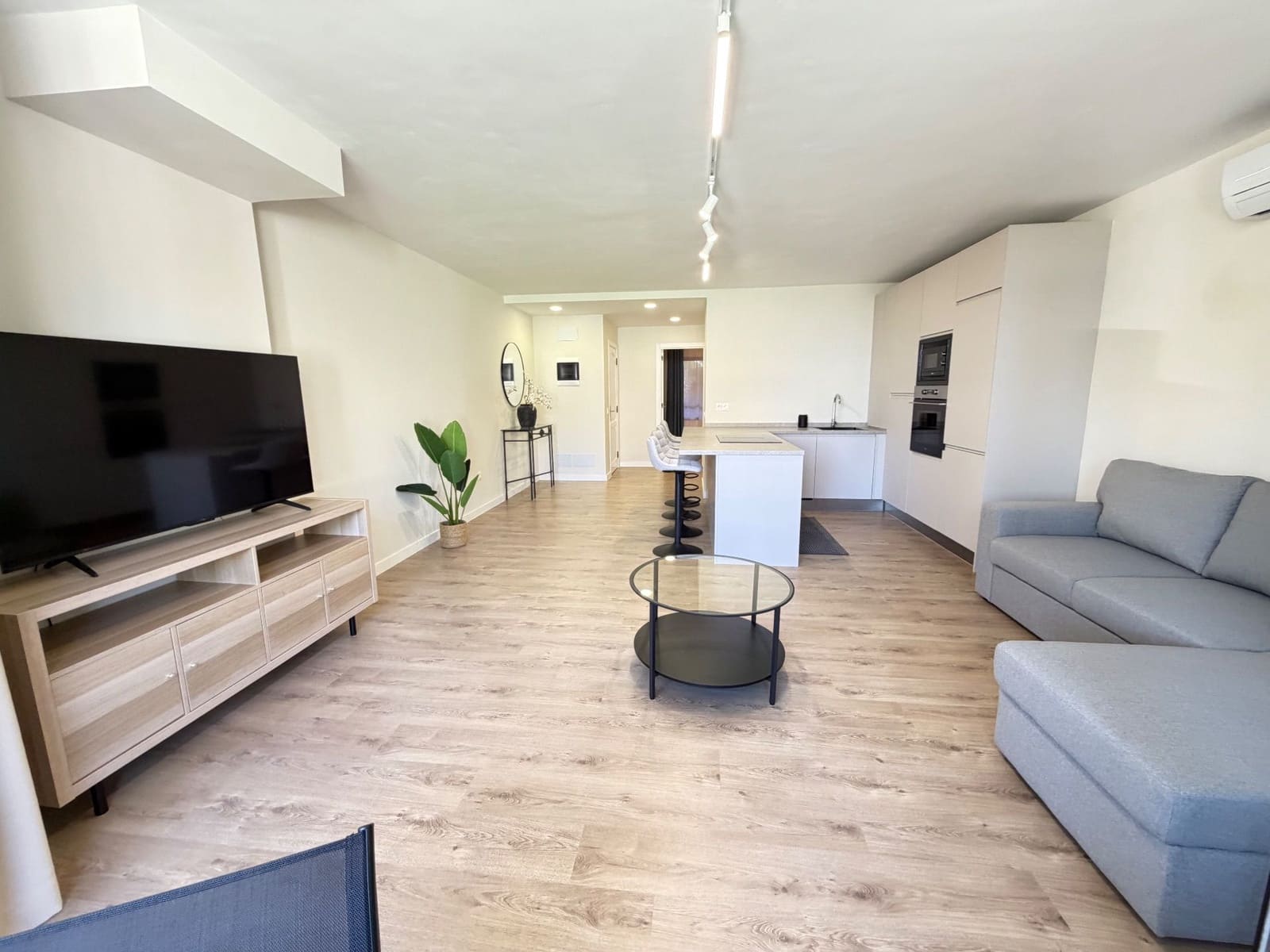 1 bedroom Apartment for rent in Puerto de la Cruz with pool - € 1,100 (Ref: 9930101)