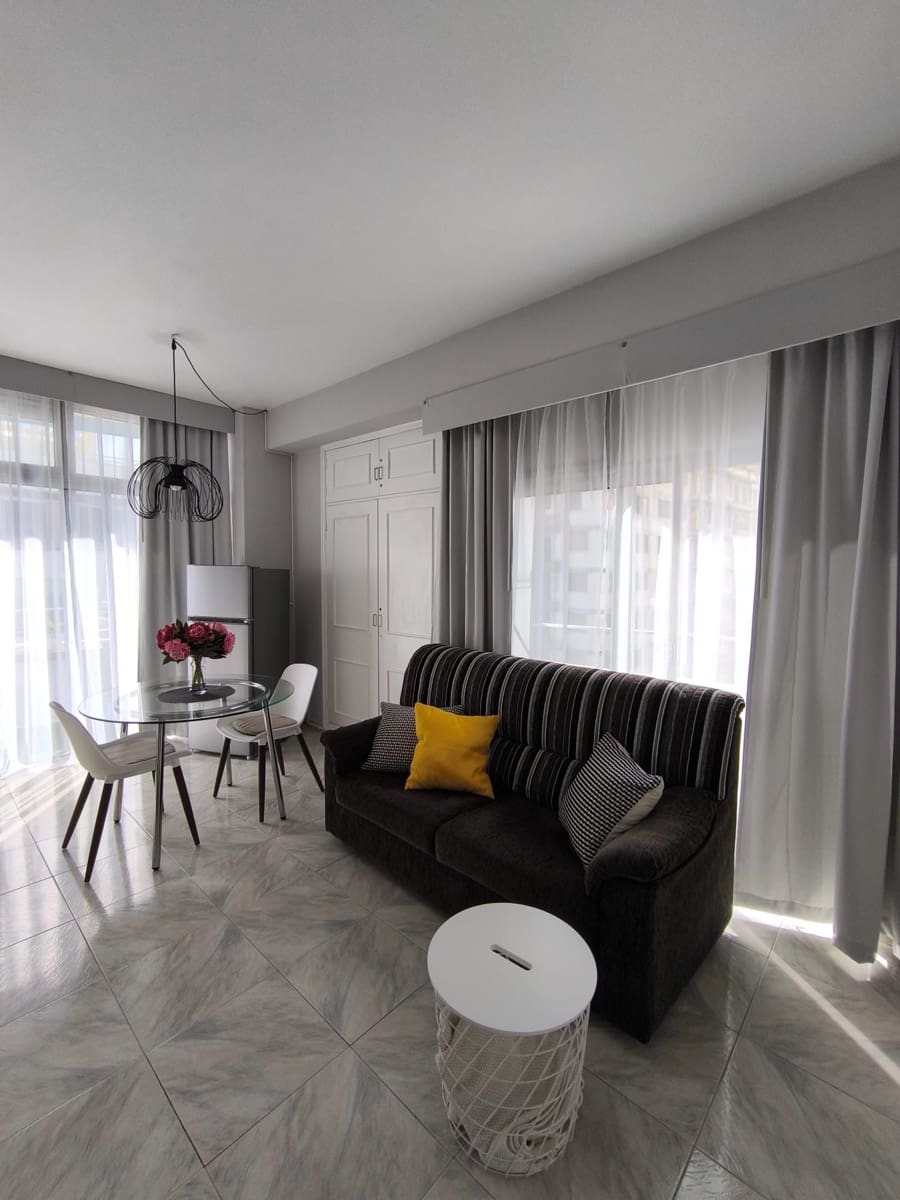 Yksiö vuokrattavana paikassa Puerto de la Cruz - 850 € (Ref: 9941729)