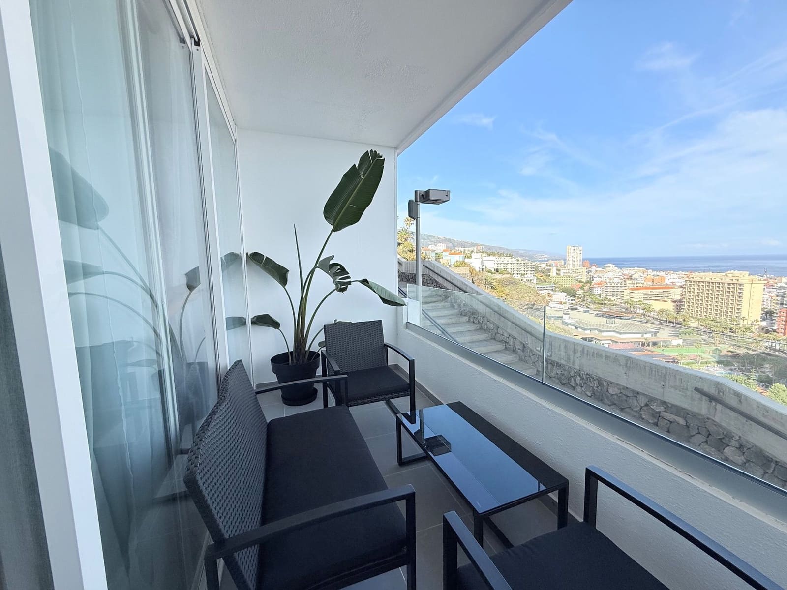 1 soveværelse Lejlighed til leje i Puerto de la Cruz - € 1.200 (Ref: 9946970)