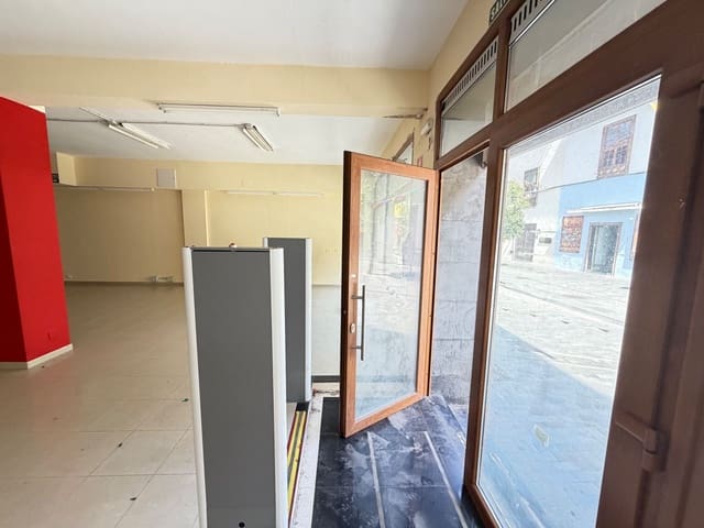 Kaupallinen vuokrattavana paikassa Puerto de la Cruz - 4 000 € (Ref: 9962009)