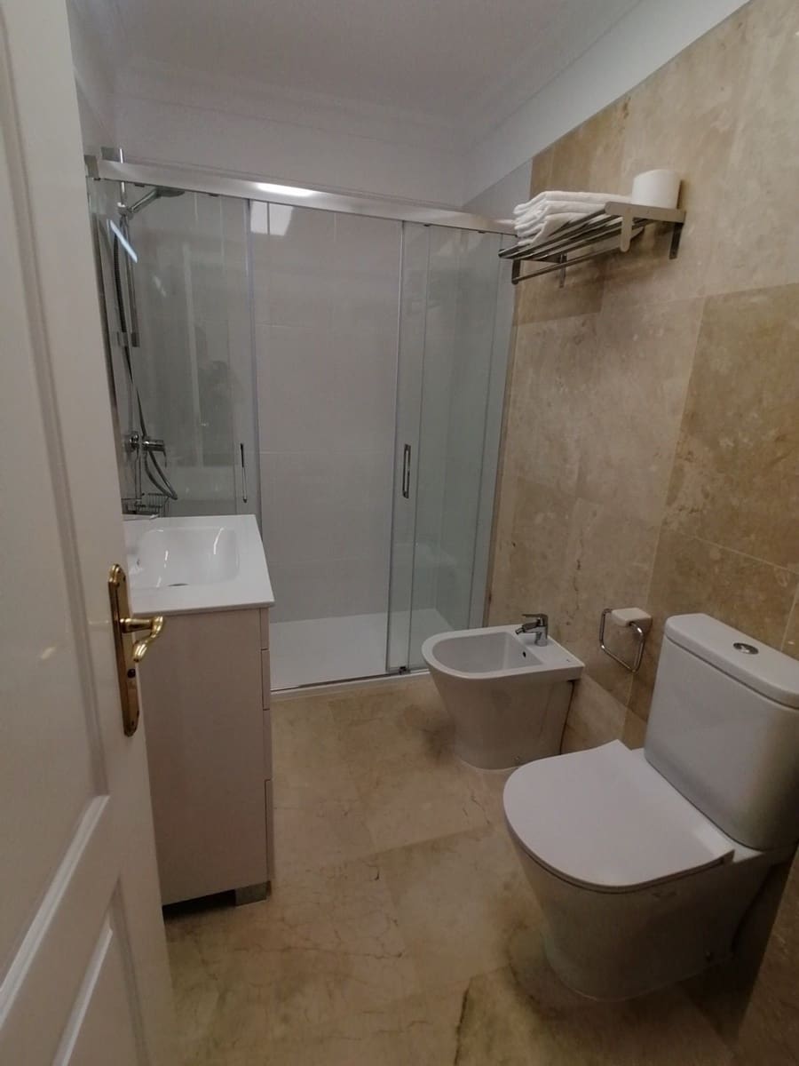 1 soverom Leilighet til leie i Puerto de la Cruz med svømmebasseng garasje - € 1 225 (Ref: 9976775)
