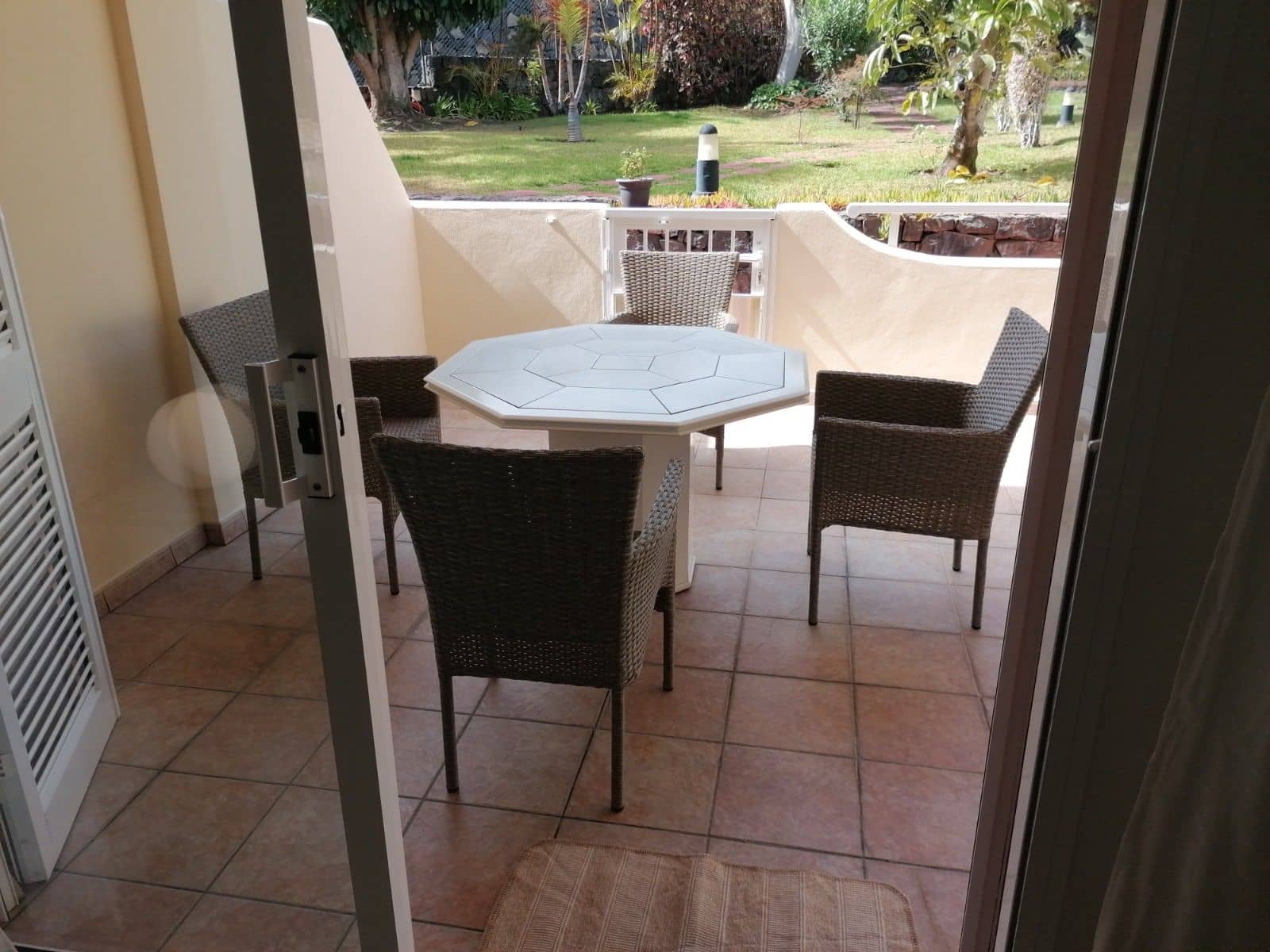 1 soverom Leilighet til leie i Puerto de la Cruz med svømmebasseng garasje - € 1 225 (Ref: 9976775)