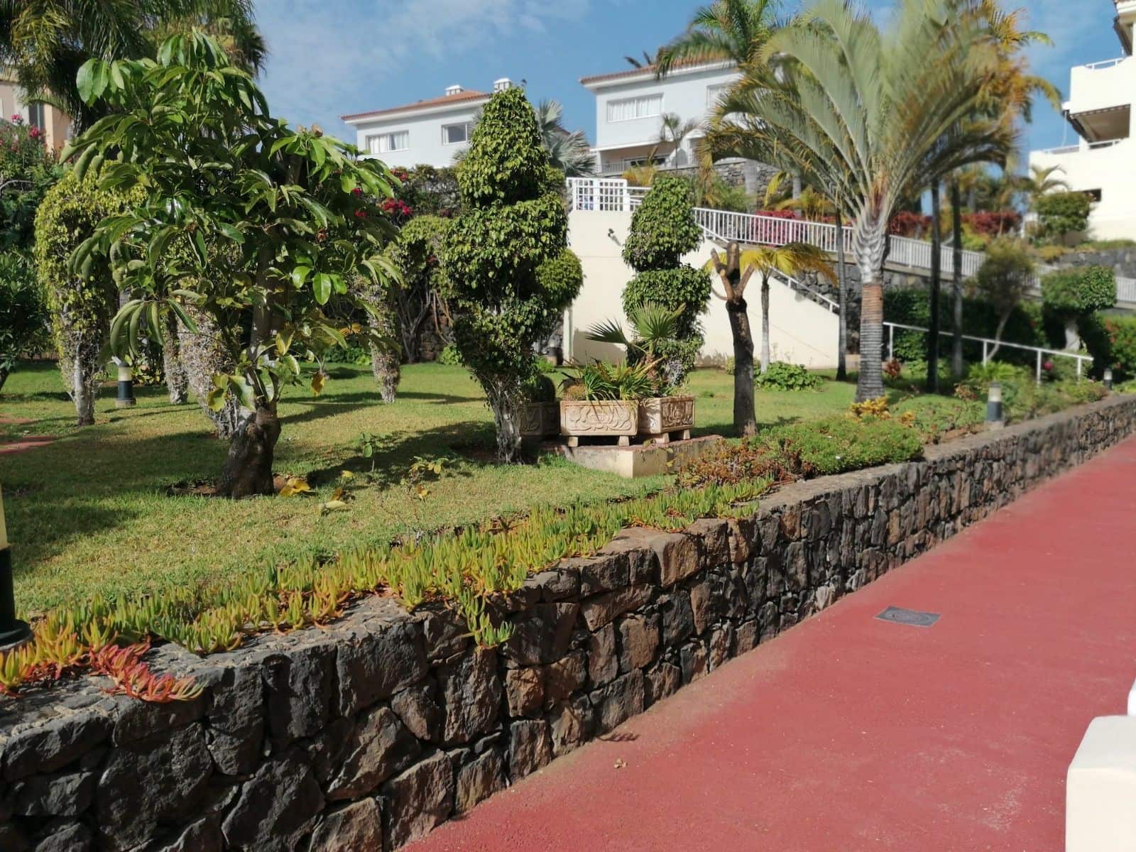 1 soverom Leilighet til leie i Puerto de la Cruz med svømmebasseng garasje - € 1 225 (Ref: 9976775)