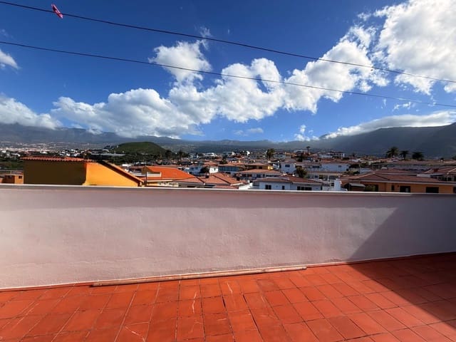 2 sovrum Lägenhet till salu i Los Realejos - 215 000 € (Ref: 9979431)