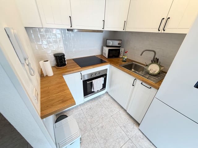 2 sovrum Lägenhet till salu i Los Realejos - 207 000 € (Ref: 9979431)