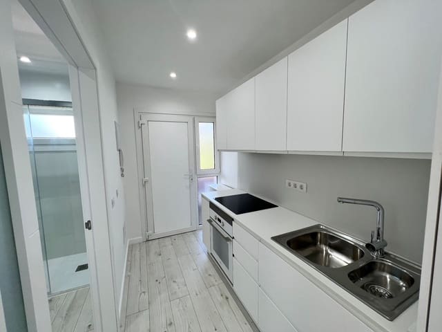 1 soveværelse Lejlighed til leje i Puerto de la Cruz med swimmingpool - € 850 (Ref: 9994757)