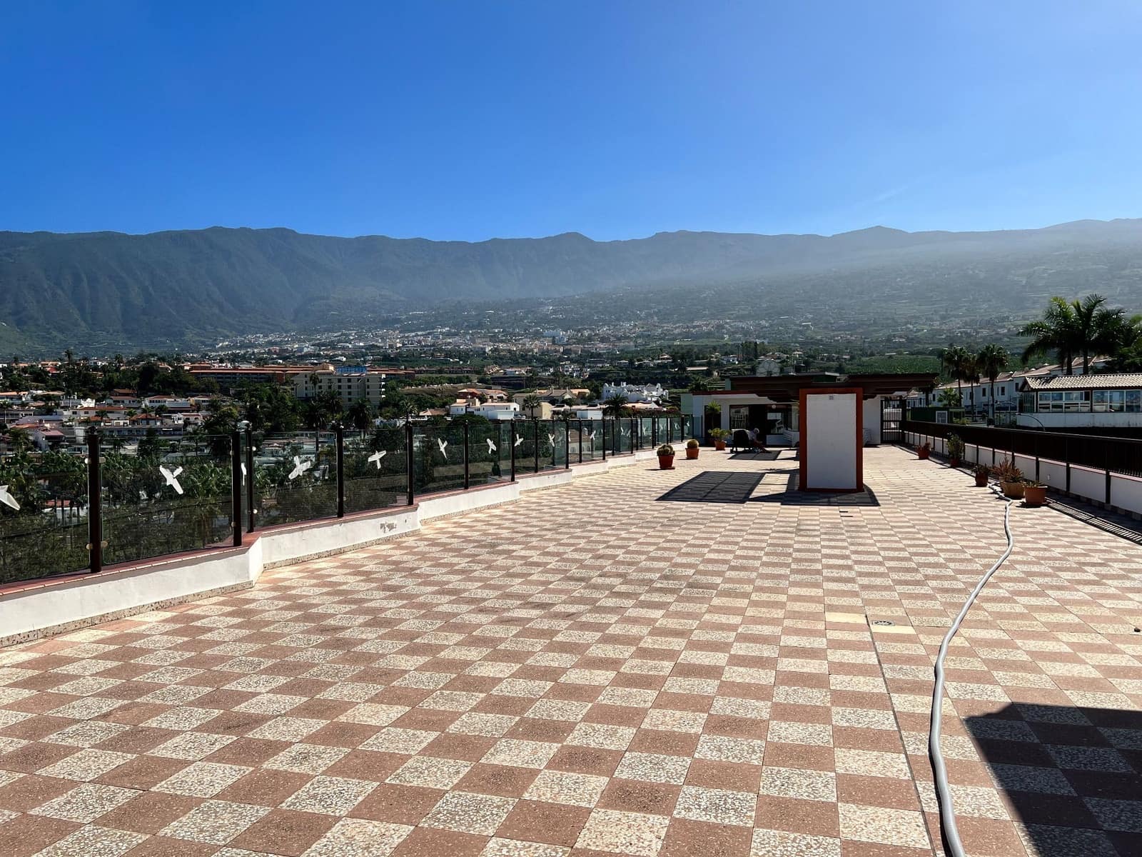 1 soveværelse Lejlighed til leje i Puerto de la Cruz med swimmingpool - € 850 (Ref: 9994757)