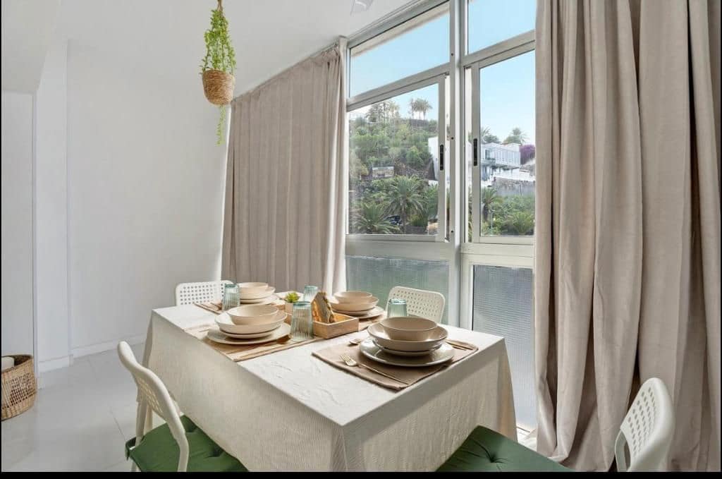 Studio à louer à Puerto de la Cruz avec piscine garage - 850 € (Ref: 9998093)