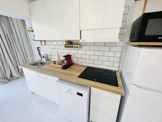 Estudio en Puerto de la Cruz en alquiler con piscina garaje - 850 € (Ref: 9998093)