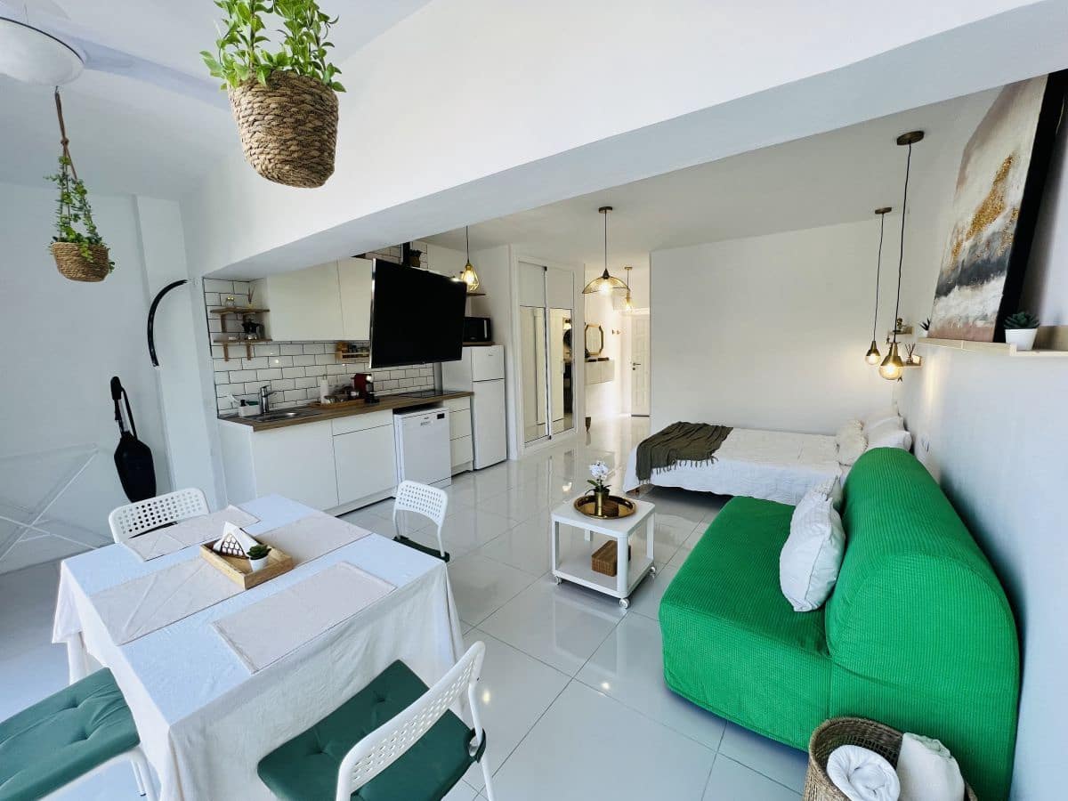 Studio à louer à Puerto de la Cruz avec piscine garage - 850 € (Ref: 9998093)