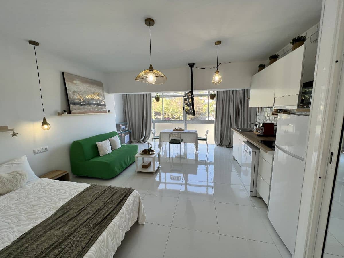 Studio à louer à Puerto de la Cruz avec piscine garage - 850 € (Ref: 9998093)