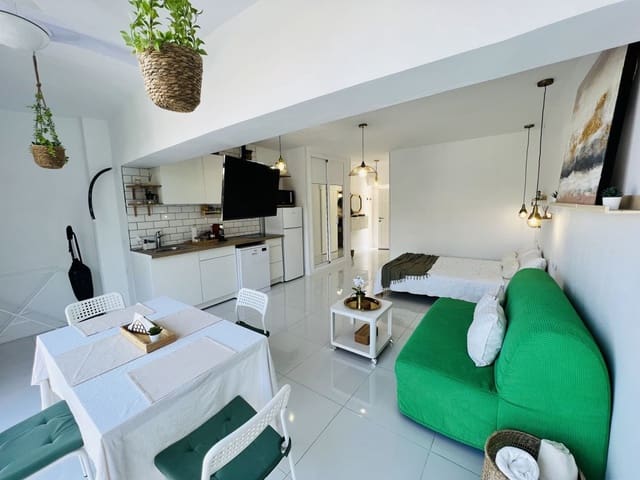 Estudio en Puerto de la Cruz en alquiler con piscina garaje - 850 € (Ref: 9998093)