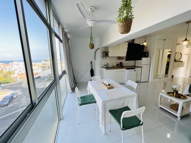 Estudio en Puerto de la Cruz en alquiler con piscina garaje - 850 € (Ref: 9998093)