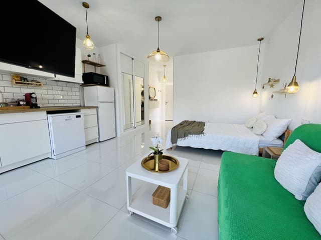 Estudio en Puerto de la Cruz en alquiler con piscina garaje - 850 € (Ref: 9998093)