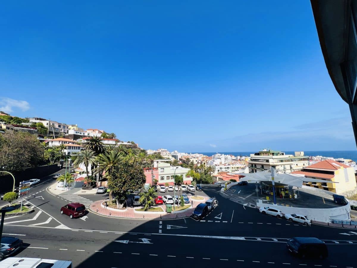Studio à louer à Puerto de la Cruz avec piscine garage - 850 € (Ref: 9998093)