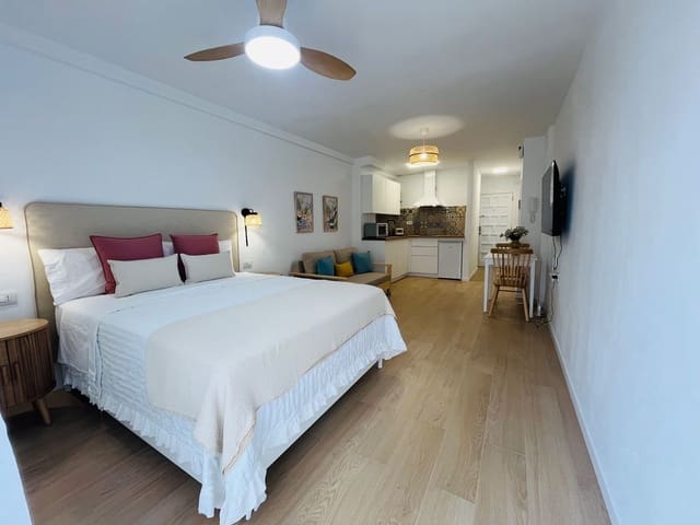 Studio att hyra i Puerto de la Cruz - 900 € (Ref: 9999529)