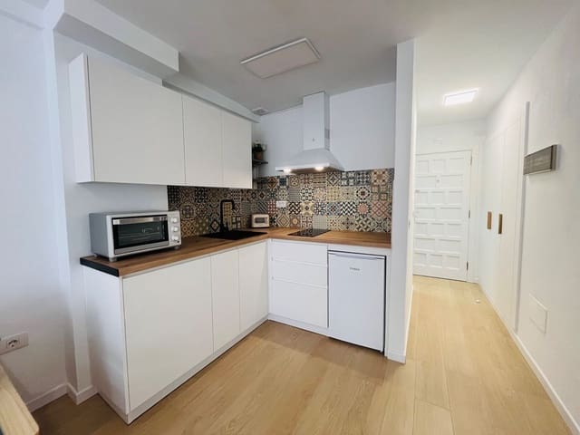 Studio att hyra i Puerto de la Cruz - 900 € (Ref: 9999529)