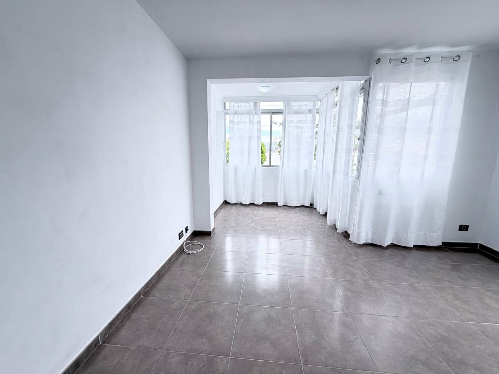 Studio til leie i Puerto de la Cruz - € 650 (Ref: 9999530)