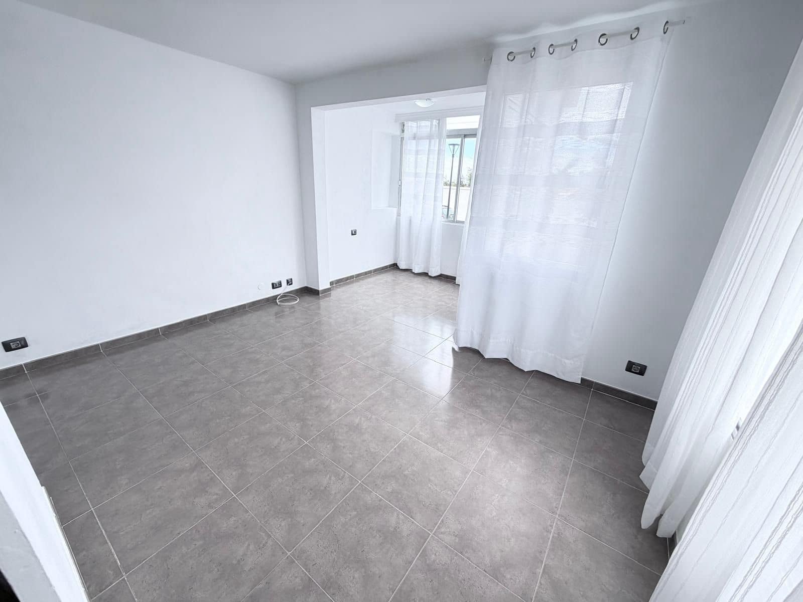 Studio til leie i Puerto de la Cruz - € 650 (Ref: 9999530)