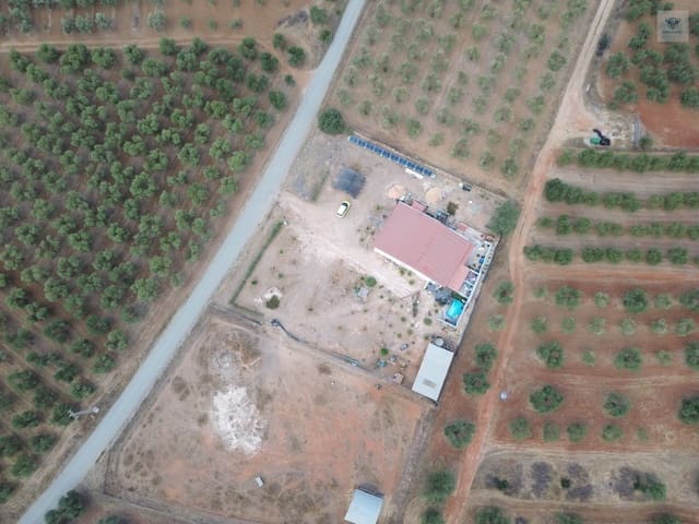4 quarto Quinta/Casa Rural para venda em Beas - 185 000 € (Ref: 10074777)