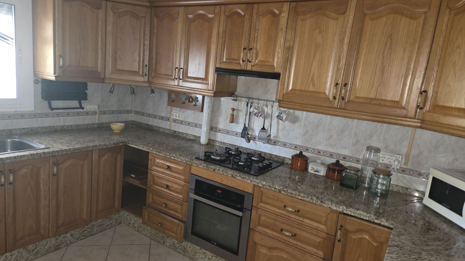 3 soveværelse Finca/Landehus til salg i Bollullos Par del Condado med swimmingpool garage - € 120.000 (Ref: 8941597)