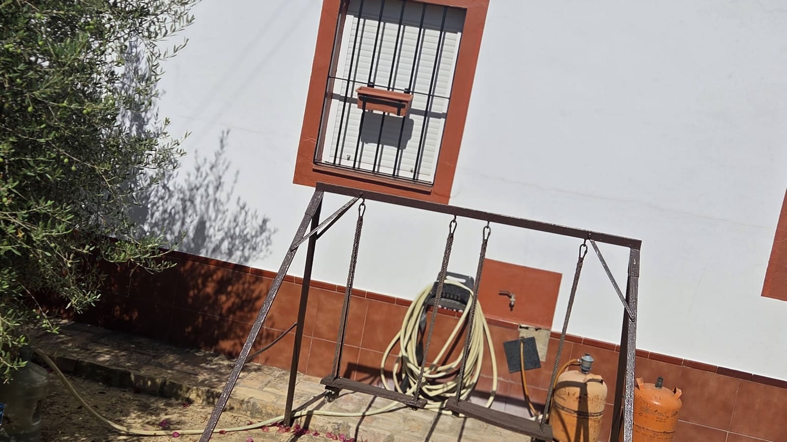 4 bedroom Finca/Country House for sale in Bollullos Par del Condado with pool garage - € 215,000 (Ref: 9129991)